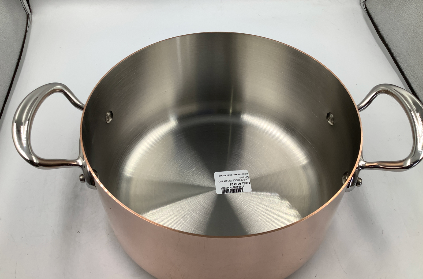 M’150 S Cocotte with Lid 9 M’150 S Cocotte with Lid - Image 9